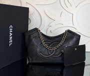 CHANEL - Grand Shopping Tote
