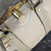 LOUIS VUITTON - Black Shoulder Bag