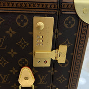 LOUIS VUITTON — LV Initiales Reversible Belt