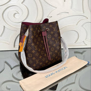 LOUIS VUITTON — Pochette Métis
