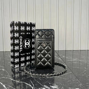SAINT LAURENT — Le 5 à 7 Hobo Bag