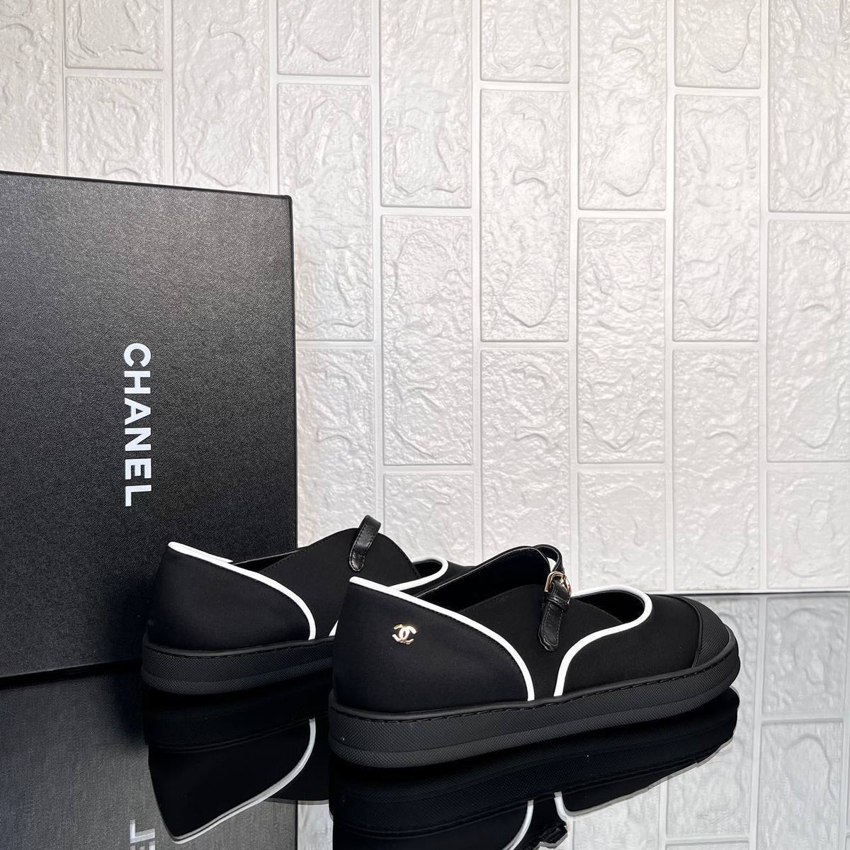 Shoes Collection 14 — image 1