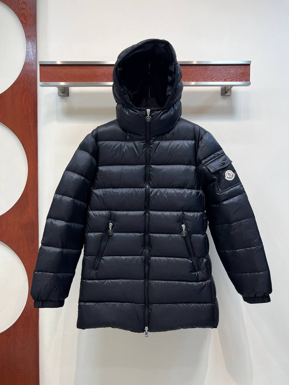 MONCLER — Short Hooded Down Jacket