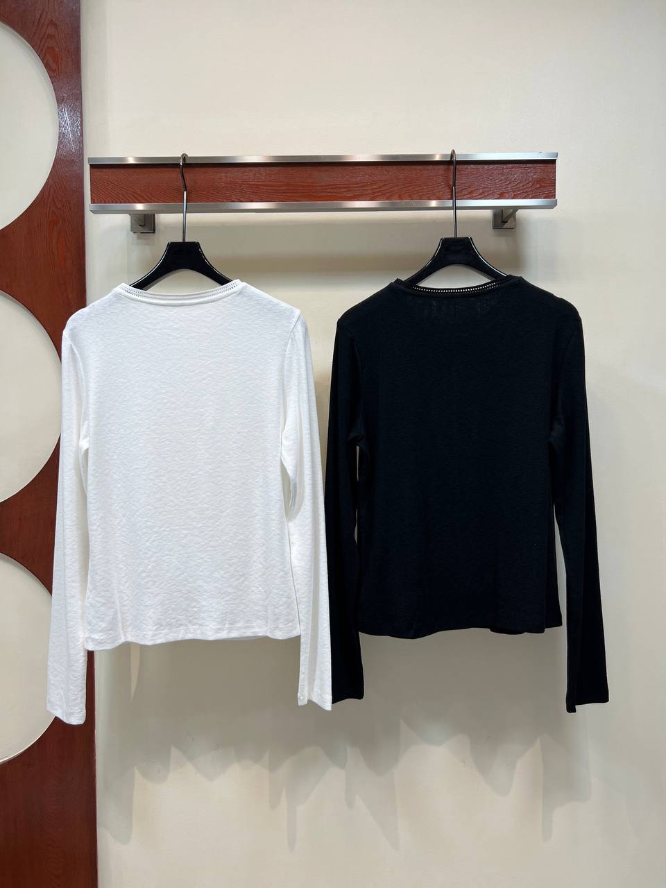 DIOR — Long-Sleeve Logo Top