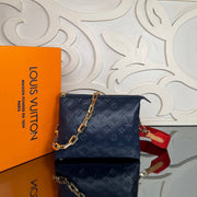 LOUIS VUITTON - Pochette Accessoires