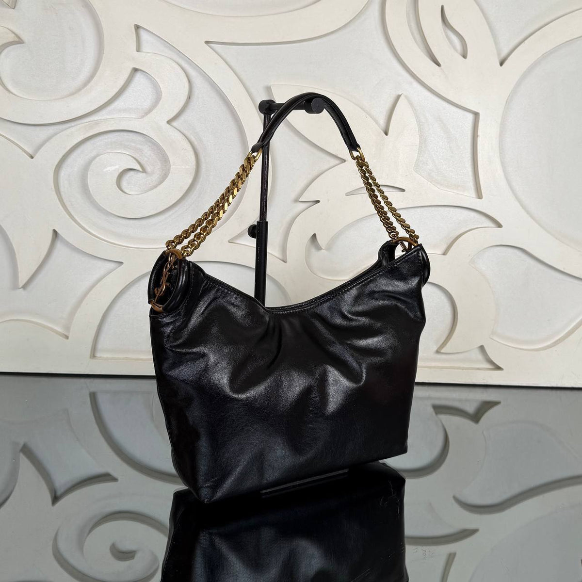 LOUIS VUITTON — Cluny Mini