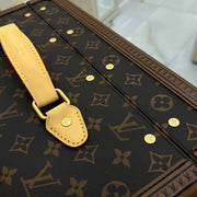 LOUIS VUITTON — LV Initiales Reversible Belt