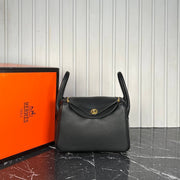 LOUIS VUITTON — Monogram Rolling Trunk