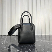 LOUIS VUITTON — Monogram Rolling Trunk