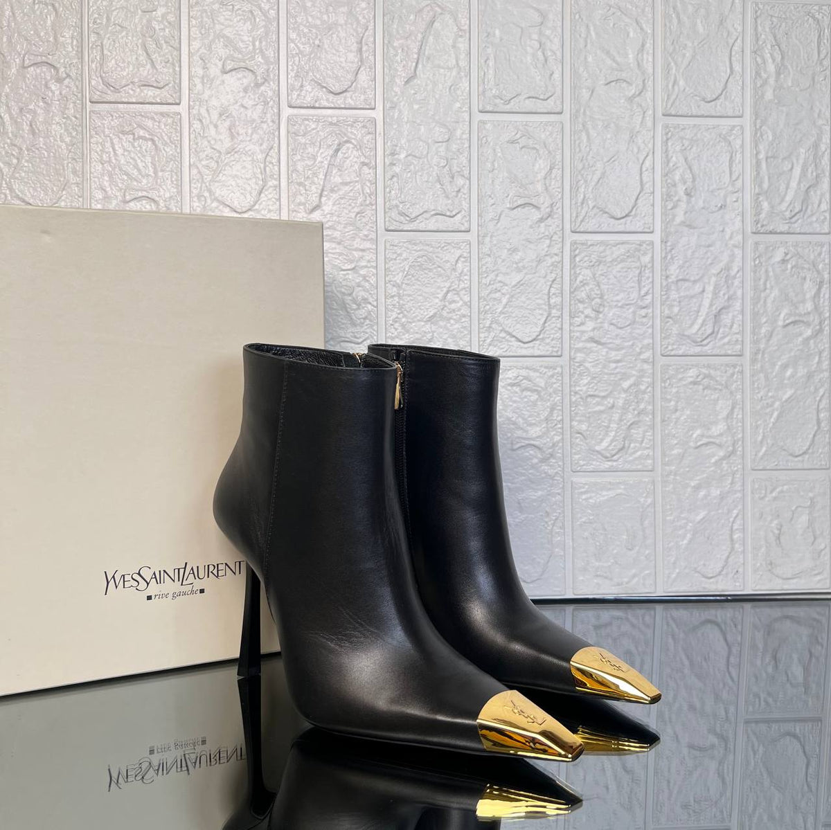 YVES SAINT LAURENT — Opyum Pointed-Toe Pumps