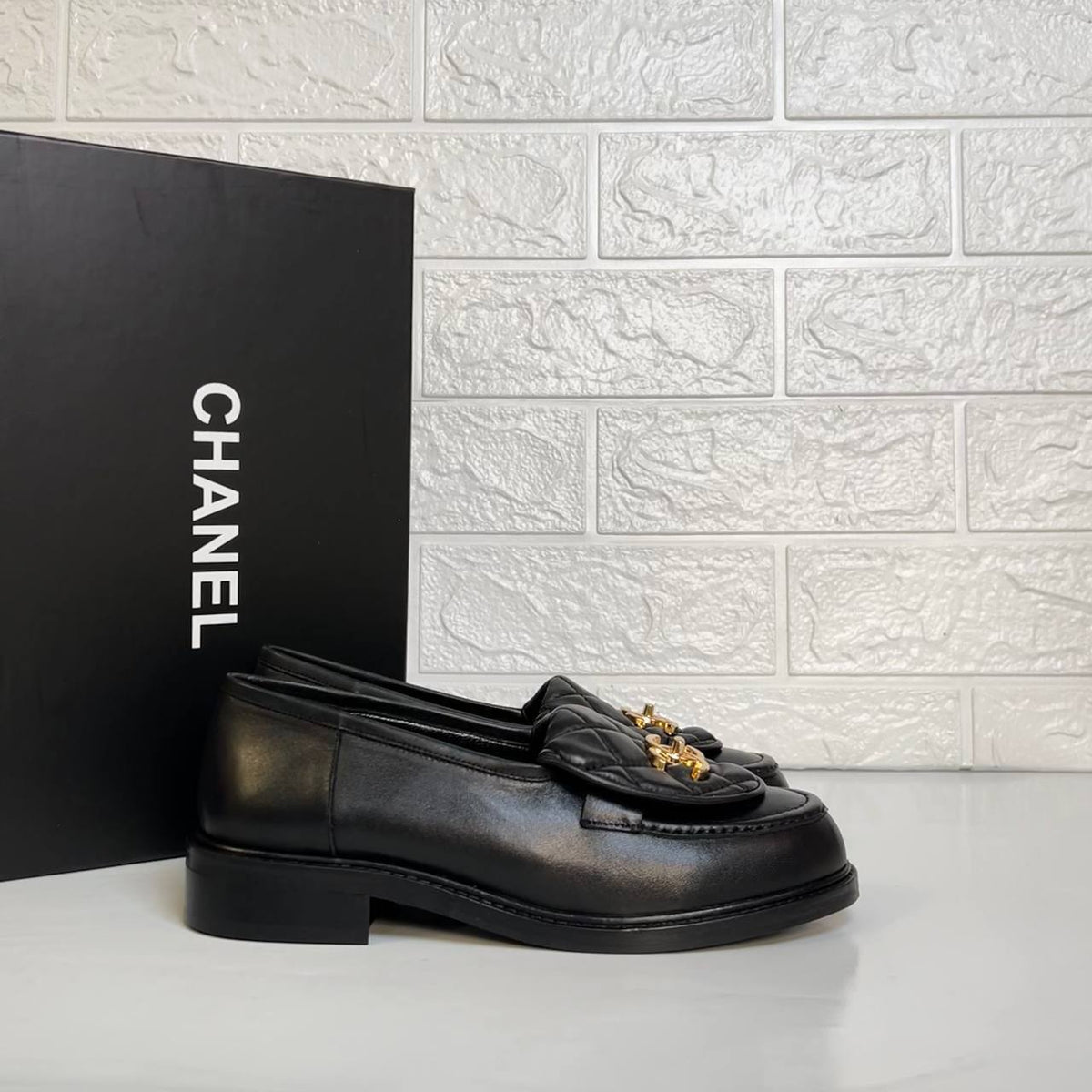 CHANEL — CC Logo Black Loafers