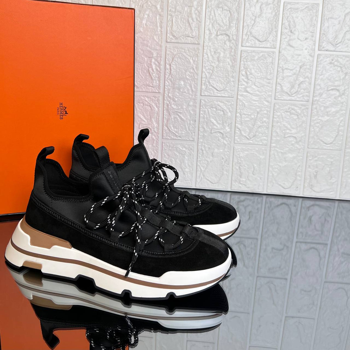 HERMÈS — Deep Sneakers