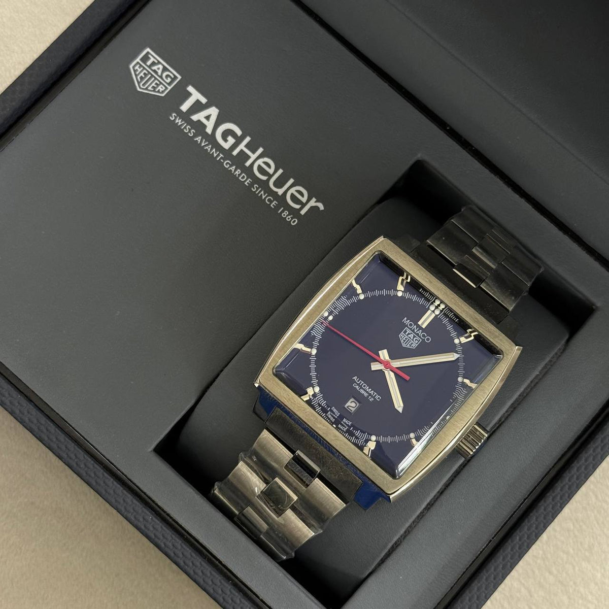 TAG HEUER — Watch 01