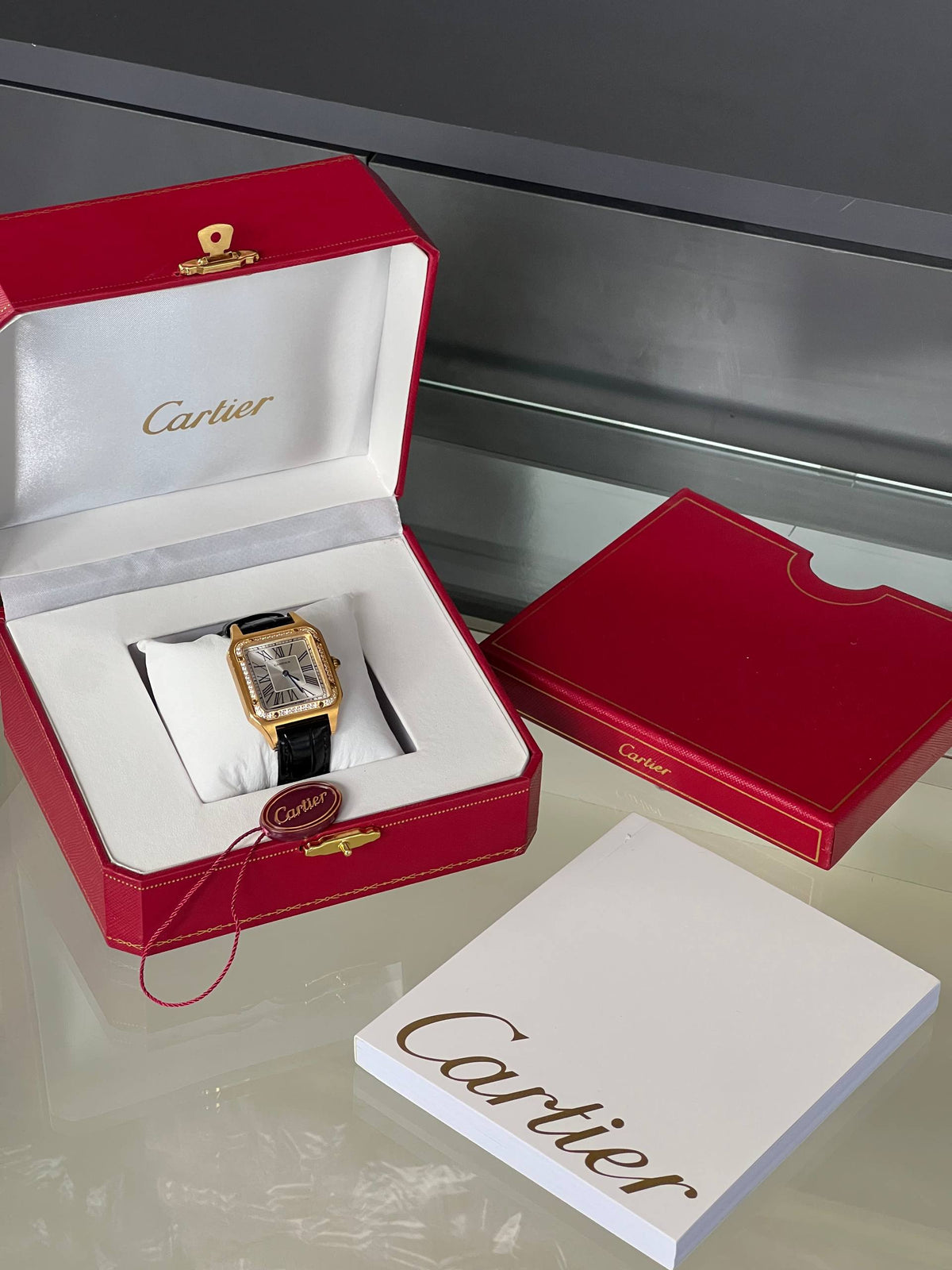 CARTIER — Watch 01
